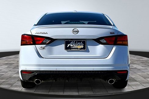 Used 2024 Nissan Altima 2.5 SR w/ SR Premium Package image 5