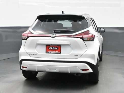 Used 2023 Nissan Kicks SR image 5