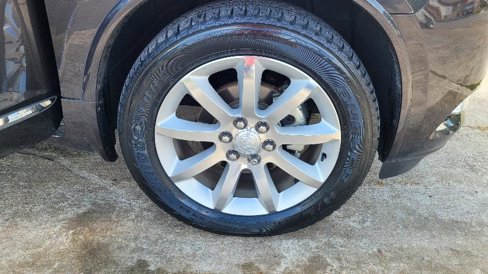 Used 2017 Buick Enclave Premium w/ Experience Buick Package image 24