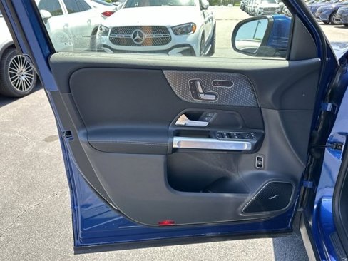 Certified 2024 Mercedes-Benz GLB 250 4MATIC image 17