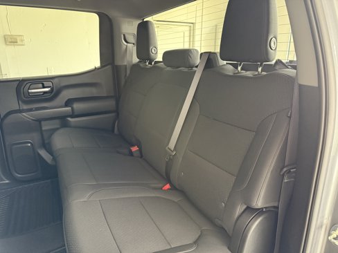 Used 2020 Chevrolet Silverado 1500 Custom w/ Custom Value Package image 38