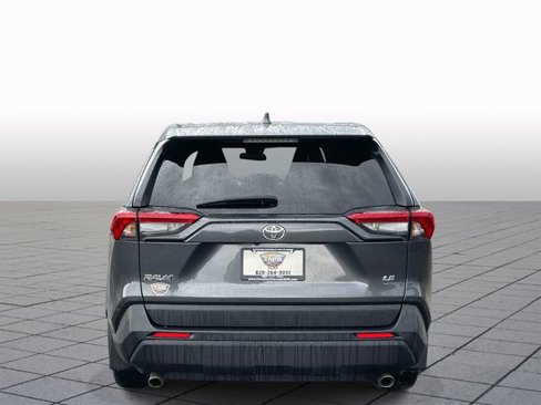 Used 2023 Toyota RAV4 LE image 6