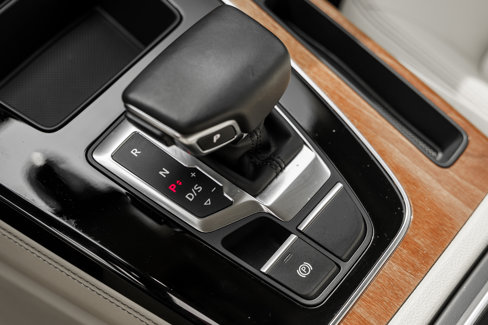 Used 2022 Audi Q5 2.0T Premium Plus w/ Premium Plus Package image 10
