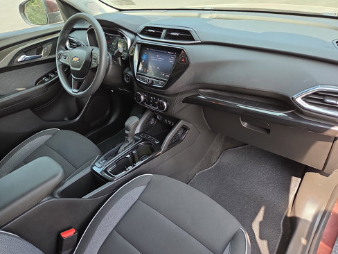 Used 2023 Chevrolet TrailBlazer LT w/ Convenience Package image 18
