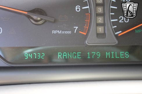 Used 2002 Cadillac Eldorado Collector's Edition image 19