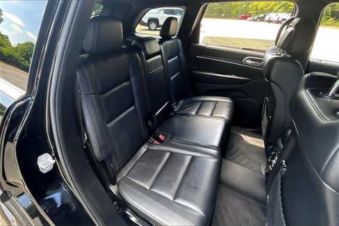 Used 2018 Jeep Grand Cherokee Limited image 24