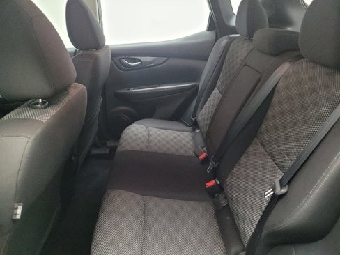 Used 2018 Nissan Rogue Sport SV image 18