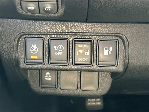 Used 2014 Nissan Leaf SV w/ LED & Quick Charge Package image 28