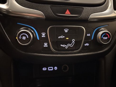 Used 2020 Chevrolet Equinox LT image 21