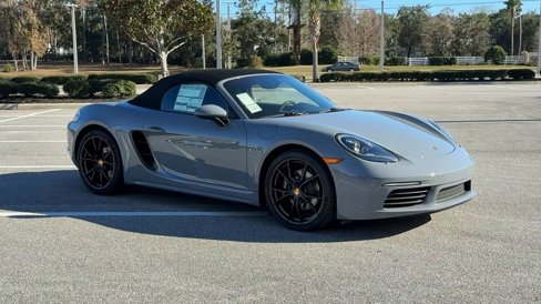 New 2025 Porsche 718 Boxster image 2