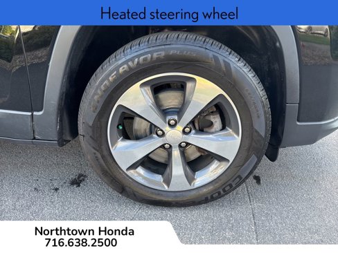 Used 2019 Jeep Cherokee Limited image 14