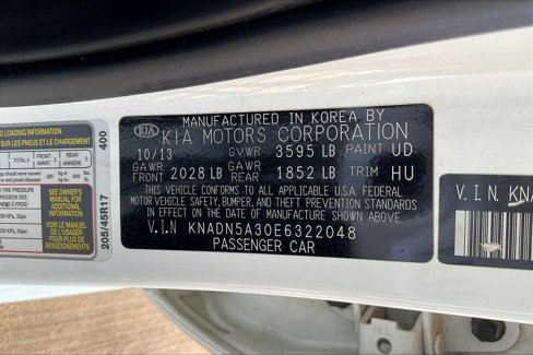 Used 2014 Kia Rio SX image 33