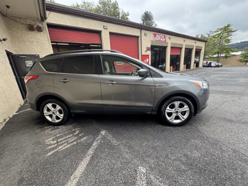 Used 2014 Ford Escape SE w/ Equipment Group 201A image 7