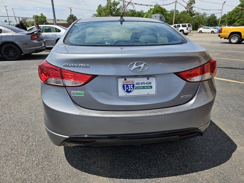 Used 2013 Hyundai Elantra Limited w/ Technology Pkg image 6