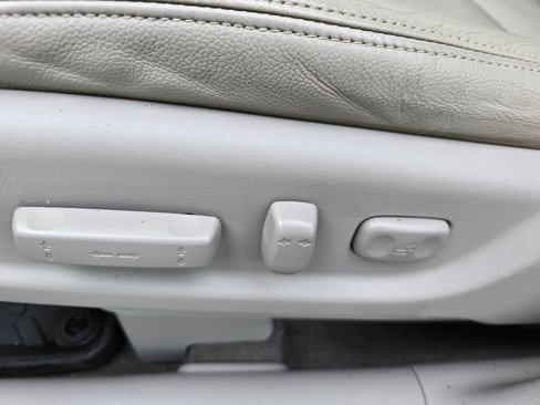 Used 2013 Honda CR-V EX-L image 18