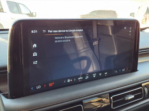 Used 2025 Lincoln Aviator Reserve w/ Jet Appearance Package image 7
