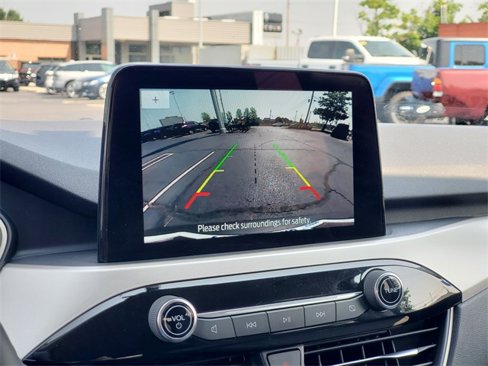 Used 2022 Ford Escape SE image 20
