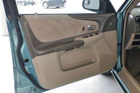 Used 2001 MAZDA Protege image 22
