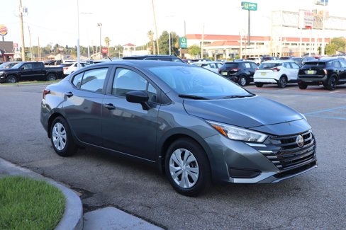 Used 2025 Nissan Versa S w/ Trunk Package image 9