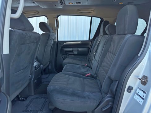 Used 2014 Nissan Armada SV w/ SV Driver Package image 35