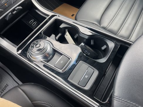 Used 2019 Ford Edge SEL w/ Equipment Group 201A image 20