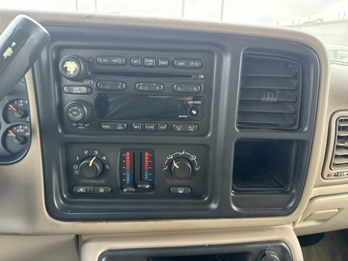 Used 2003 Chevrolet Tahoe Z71 image 21