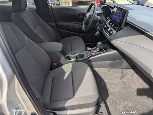 Used 2025 Toyota Corolla LE image 14