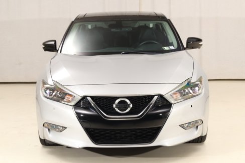 Used 2018 Nissan Maxima Platinum image 4