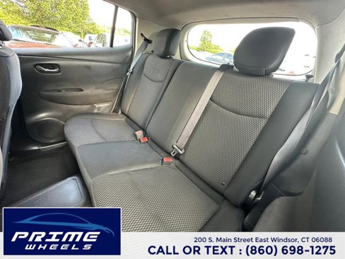 Used 2013 Nissan Leaf S image 15