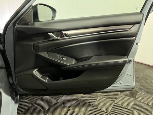 Used 2022 Honda Accord Sport image 28