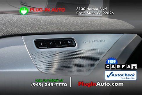 Used 2016 Volvo XC90 T6 Momentum w/ Vision Package image 26