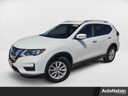 Used 2020 Nissan Rogue SV image 1