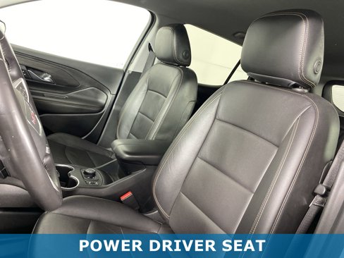 Used 2020 GMC Terrain SLT image 16