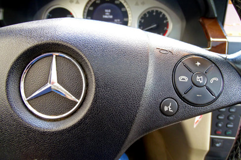 Used 2012 Mercedes-Benz GLK 350 4MATIC w/ Premium 1 Pkg image 28