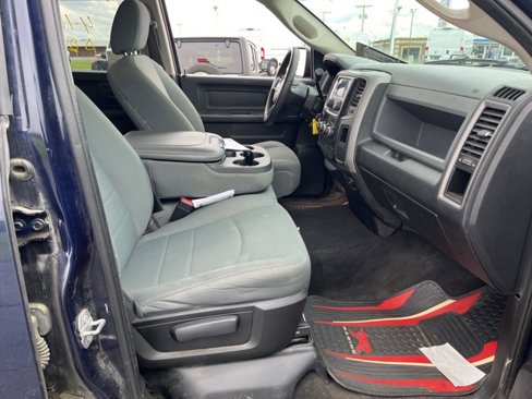 Used 2017 RAM 1500 Express image 11