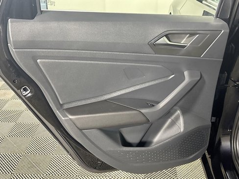 Certified 2024 Volkswagen Jetta SE image 20