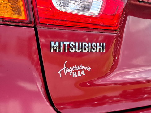 Used 2014 Mitsubishi Outlander Sport ES image 29