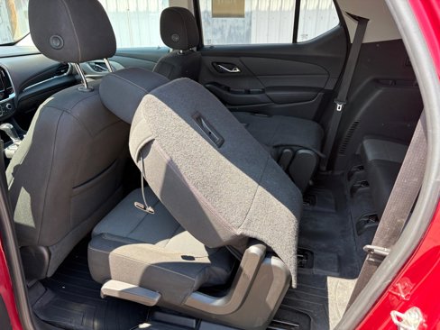 Used 2019 Chevrolet Traverse LT w/ LPO, Cargo Package image 15