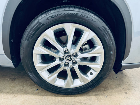 Used 2022 Toyota Highlander Limited image 11