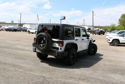 Used 2015 Jeep Wrangler Unlimited Sport w/ Max Tow Package image 5