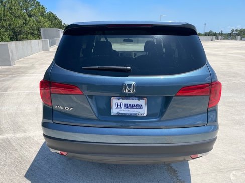 Used 2017 Honda Pilot LX image 6