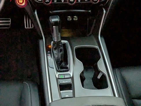 Used 2021 Honda Accord Sport image 11