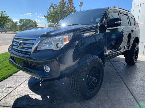 Used 2013 Lexus GX 460 image 3
