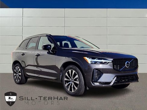 Certified 2025 Volvo XC60 B5 Plus image 1