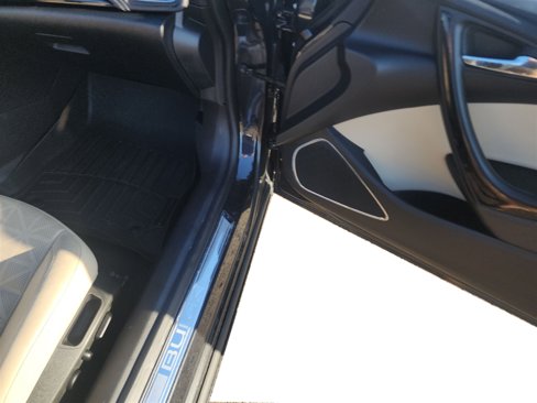 Used 2016 Buick Cascada Premium image 19