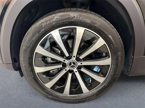 Used 2023 Mercedes-Benz GLB 250 4MATIC image 8