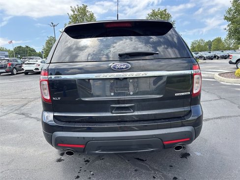 Used 2014 Ford Explorer XLT w/ Equipment Group 202A image 10