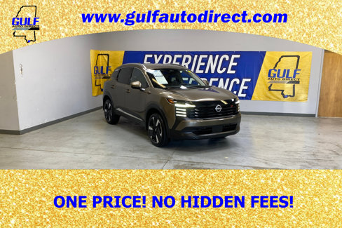 Used 2025 Nissan Kicks SR image 1