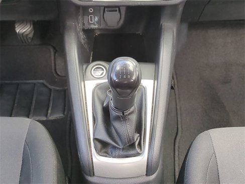 Used 2021 Nissan Versa S image 16
