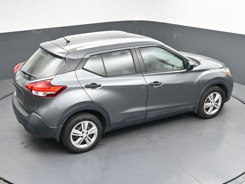 Used 2019 Nissan Kicks S image 29
